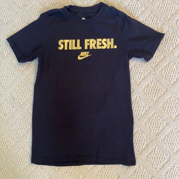 nike still fresh t shirt